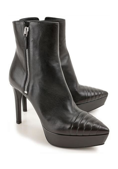 prada bottes femme|Bottines Et Bottes Pour Femme .